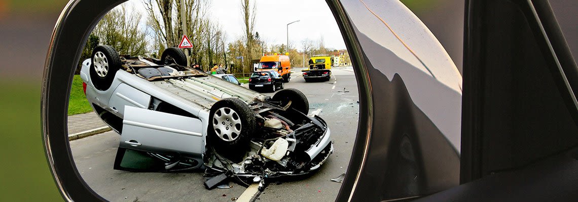 WEB car accident.jpg