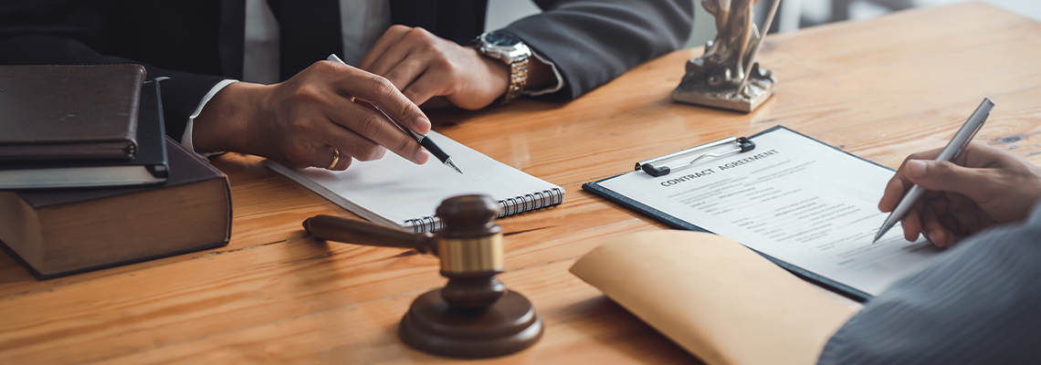 Lawyer give advice on legal matters and sign contracts