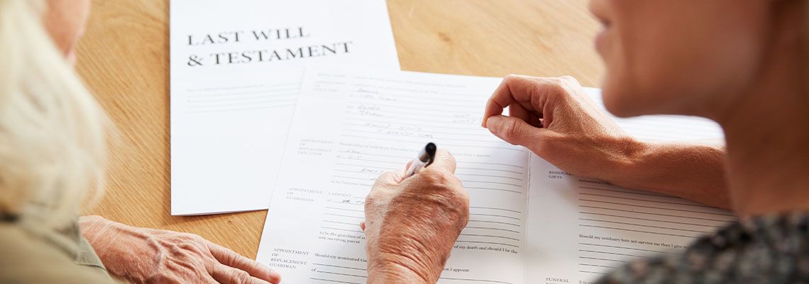 Women influence old women while preparing will