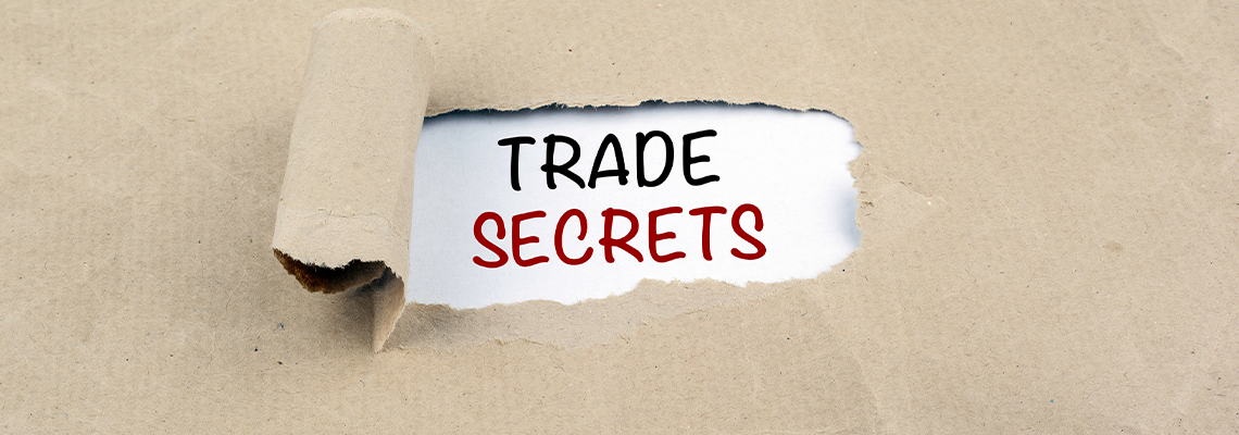 Inscription revealed on old paper - TRADE SECRETS