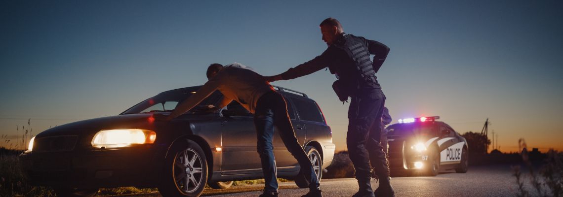 Man getting arrested for DUI