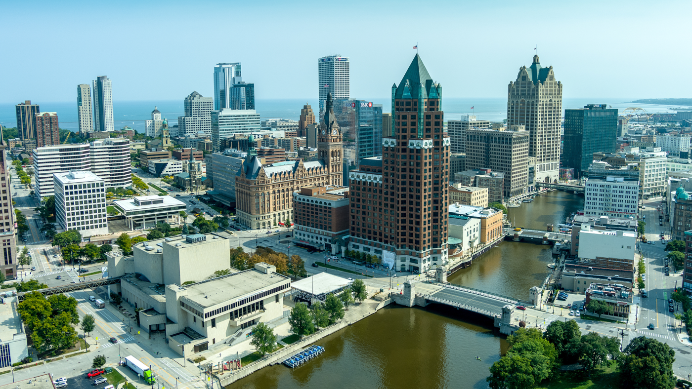Milwaukee, Wisconsin skyline