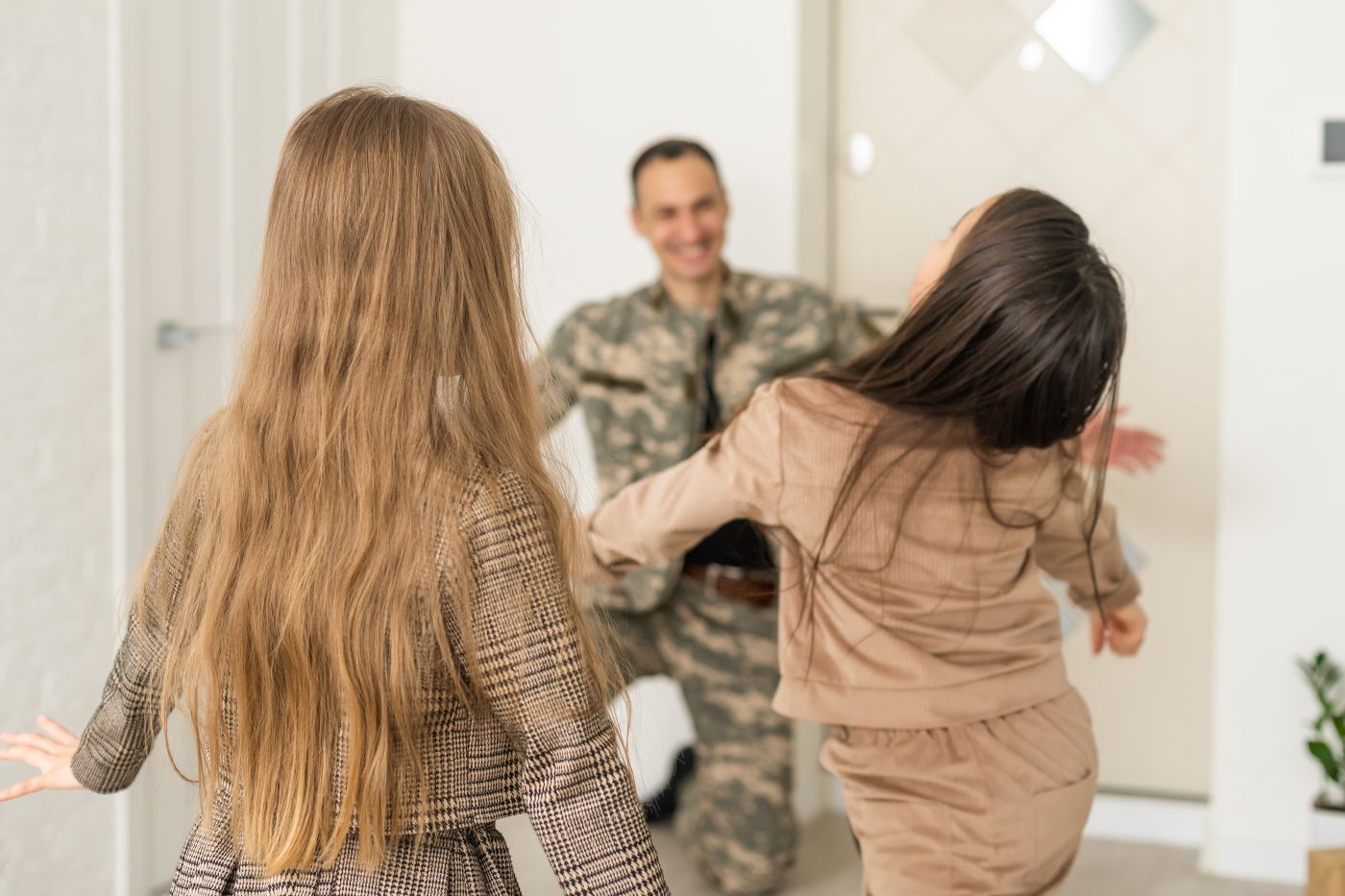Military father visiting his children