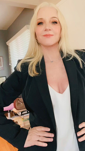Victoria Clemans posing