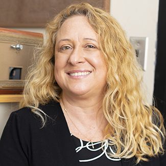 Denise Gold