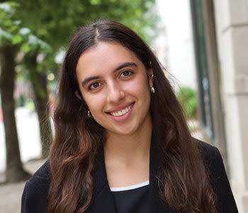 Valentina Mora Rincon Headshot.jpg