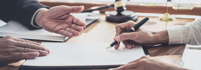 Judge Consult Having Meeting with Client