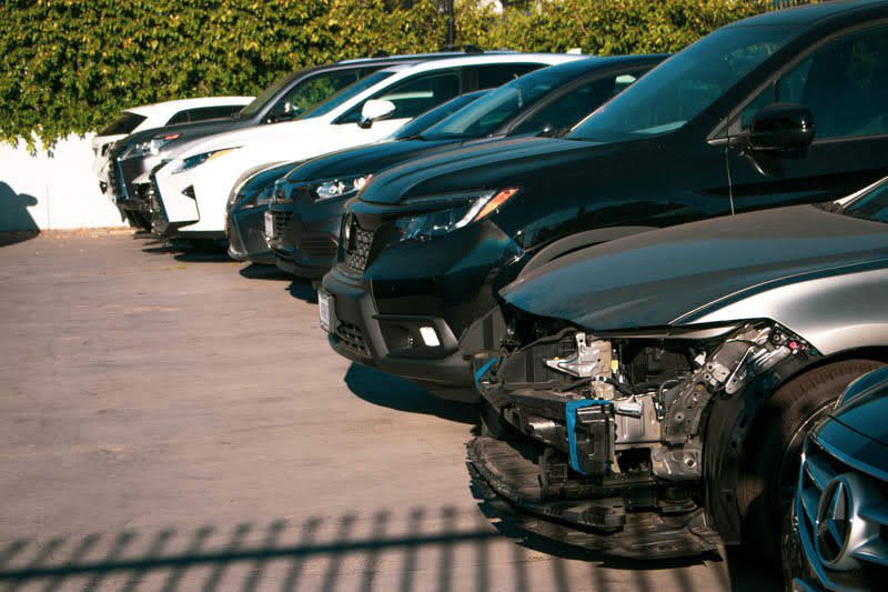 Bowling Green, KY – Two-Vehicle Crash with Injuries Reported on Scottsville Rd near Cave Mill Rd