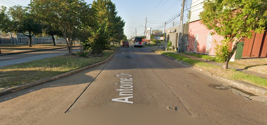 Man, 38, Killed in Crash on Antoine Drive in Houston