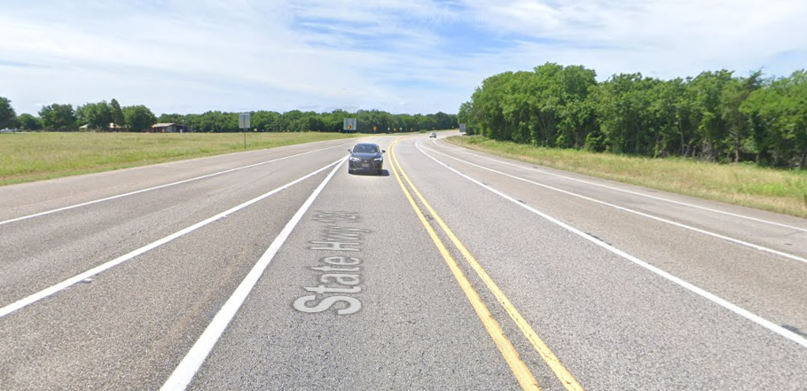 3-Vehicle Collision on SH-121 in Fanning County