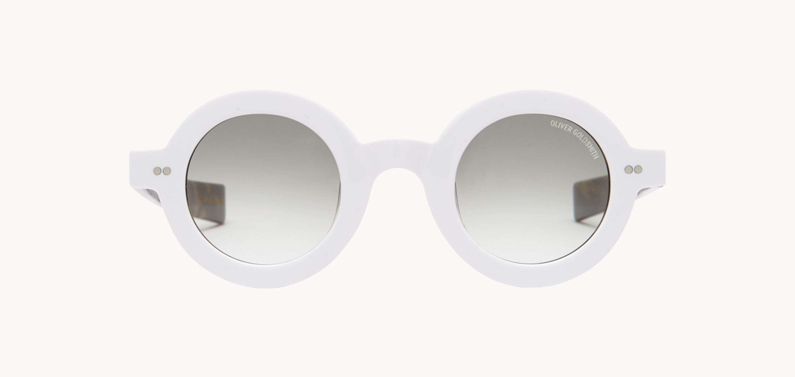 Lunettes de soleil 1930's - , Oliver Goldsmith, Ronde , de couleur Blanc .