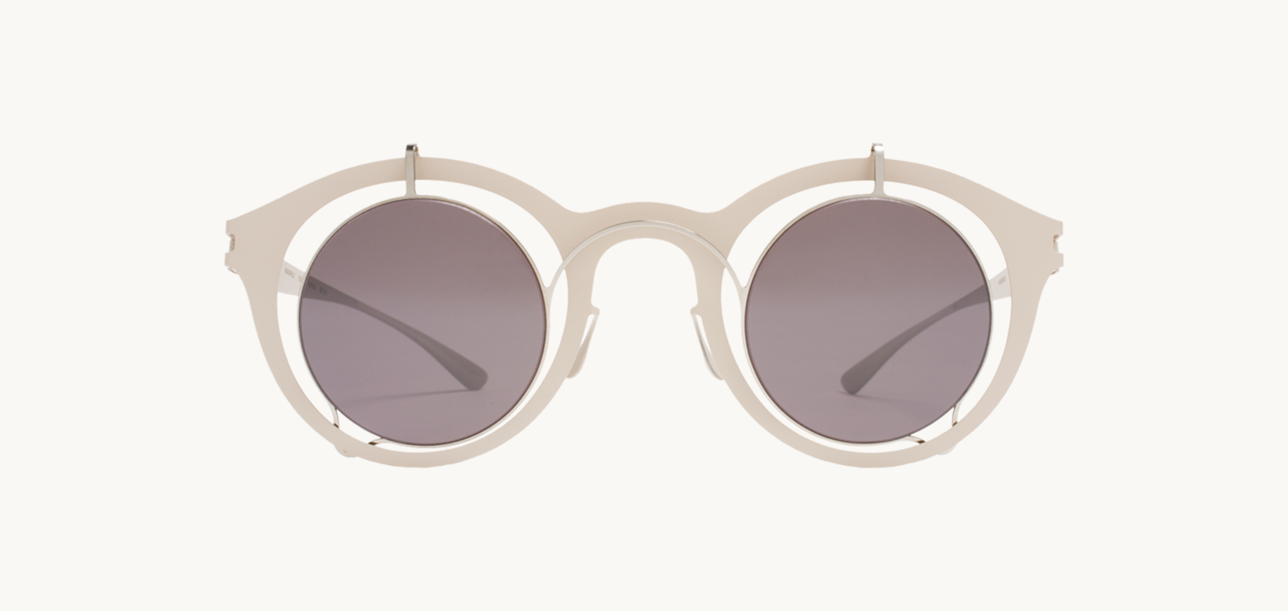 Lunettes de soleil Bradfield - , Mykita, Ronde Pantos, de couleur Crème Argentée.