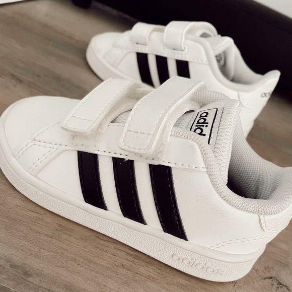 Addidas mini