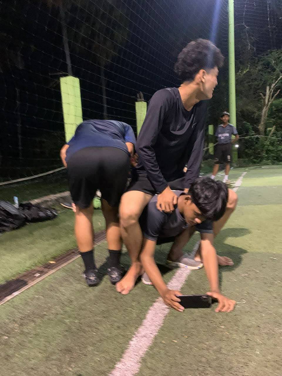 Sports accompanied by joys, friendships, connections.