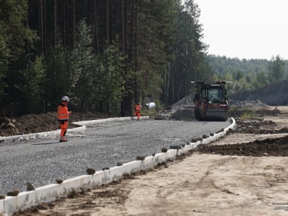 В Екатеринбурге «Атомстройкомплекс» отремонтировал дороги на шести участках улиц