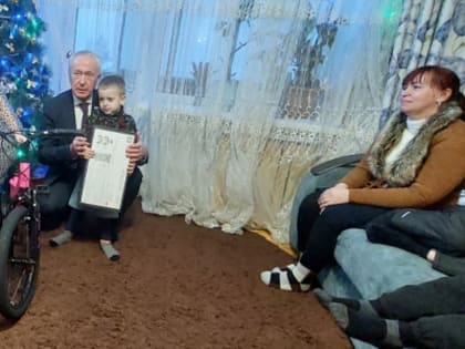 Вячеслав Погудин принял участие в общероссийской  акции «Ёлка желаний»