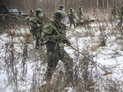 Митрополит Кирилл поздравил военнослужащих инженерных войск с профессиональным праздником