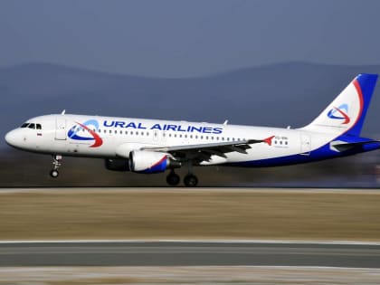«Уральские авиалинии» оштрафовали на 100 тысяч рублей за задержку семи рейсов