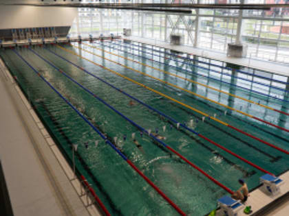 Бассейны и легкоатлетические поля. Депутаты оценили новые спортивные объекты