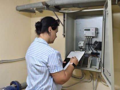 В округе проводится работа по подготовке многоквартирных домов к отопительному сезону