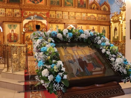 В канун праздника Сретения Господня епископ Феодосий совершил всенощное бдение