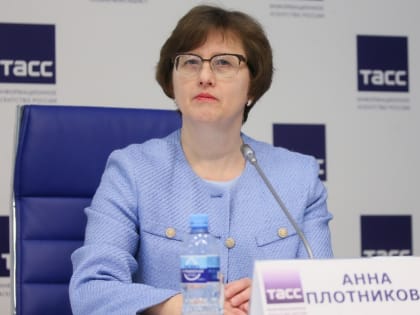 Злоупотребление заимствованиями загрязняет русский язык, заявила филолог