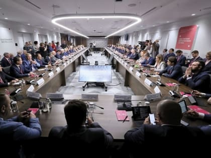 Свердловская область вошла в Топ-15 регионов по эффективности реализации промышленной политики