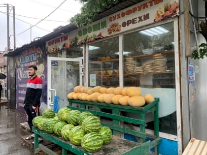 Минпромторг предложил превратить входы торговых центров в рынки