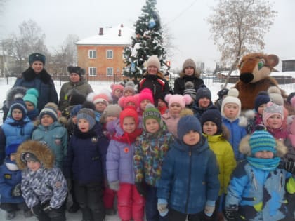 В Артемовском автогородке обучался дорожной грамоте символ города