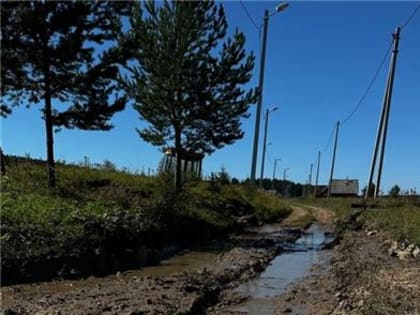 Жители села под Нижним Тагилом жалуются на бездорожье