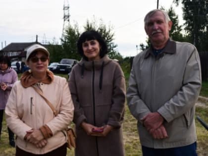 День поселка на Калмыцком