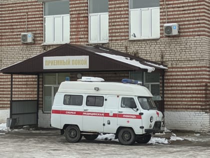 Четыре обморожения, 8 экстренных операций и два выезда на ДТП. Как медики Артемовского справлялись в праздники