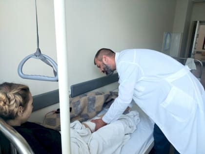 В Первоуральске медики спасли пострадавшую в ДТП и приняли у нее роды