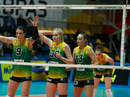 Волейбол: «Уралочка» одержала победу в первом матче календарного года
