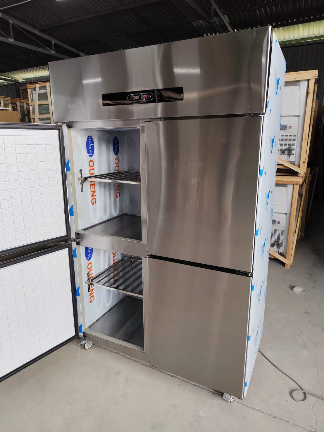tủ đông 4 cánh 2 chế độ - Bàn Lạnh – Bàn Đông – Bàn Mát Wincoold chính hãng tủ đông 4 cánh 2 chế độ - Bàn Lạnh – Bàn Đông – Bàn Mát Wincoold chính hãng