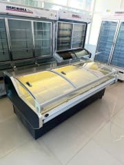 Ảnh chi tiết 1 của tủ đông kính trưng bày