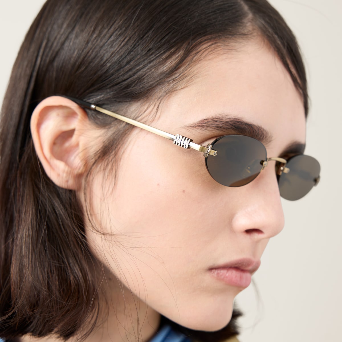 Miu Miu SMUA54 — Miu Miu Logo Güneş Gözlüğü 6
