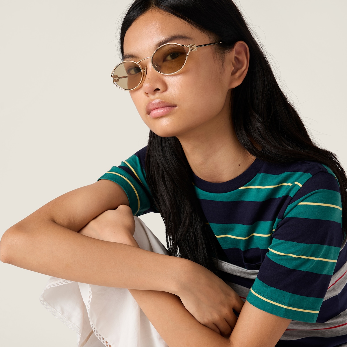 Miu Miu SMU52Y — Miu Miu Logo Güneş Gözlüğü 6