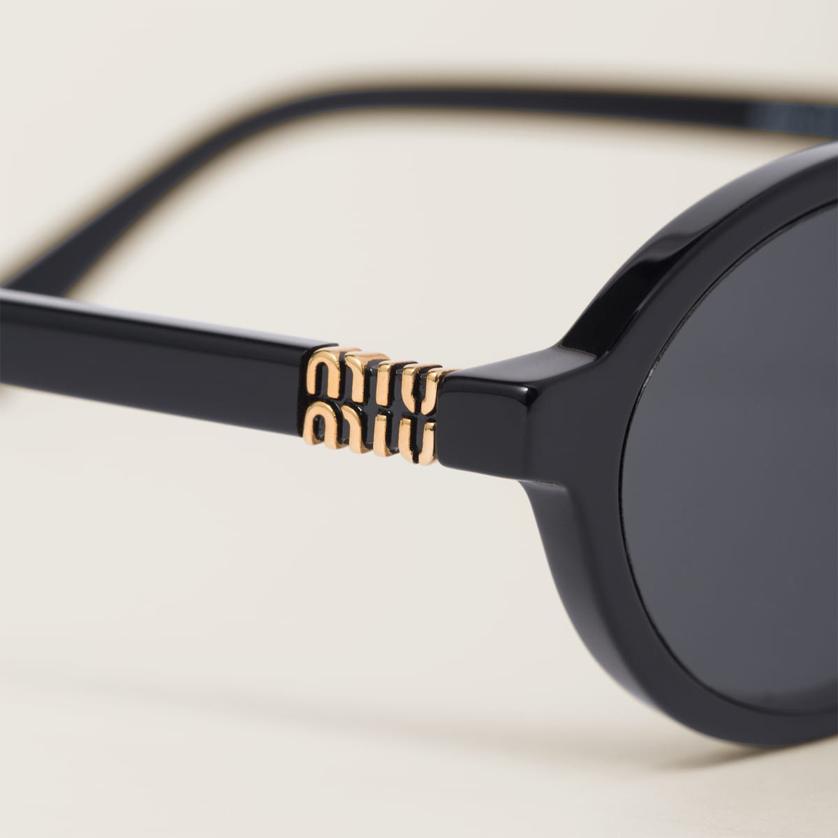 Miu Miu SMU04Z — Miu Regard Güneş Gözlüğü 5