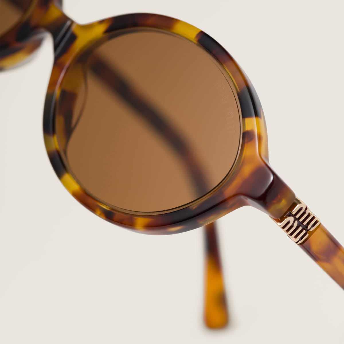 Miu Miu SMU04Z — Miu Regard Güneş Gözlüğü 5