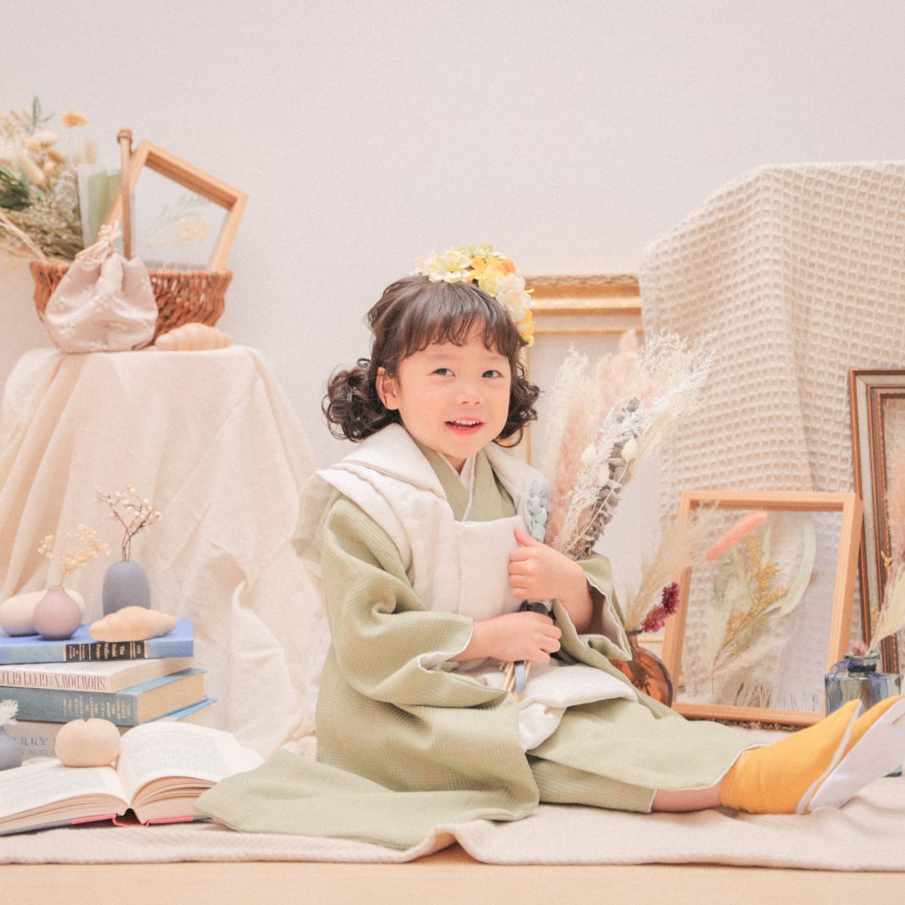 【尼崎店】アンティークな小物に囲まれて、、、🌼七五三フォト