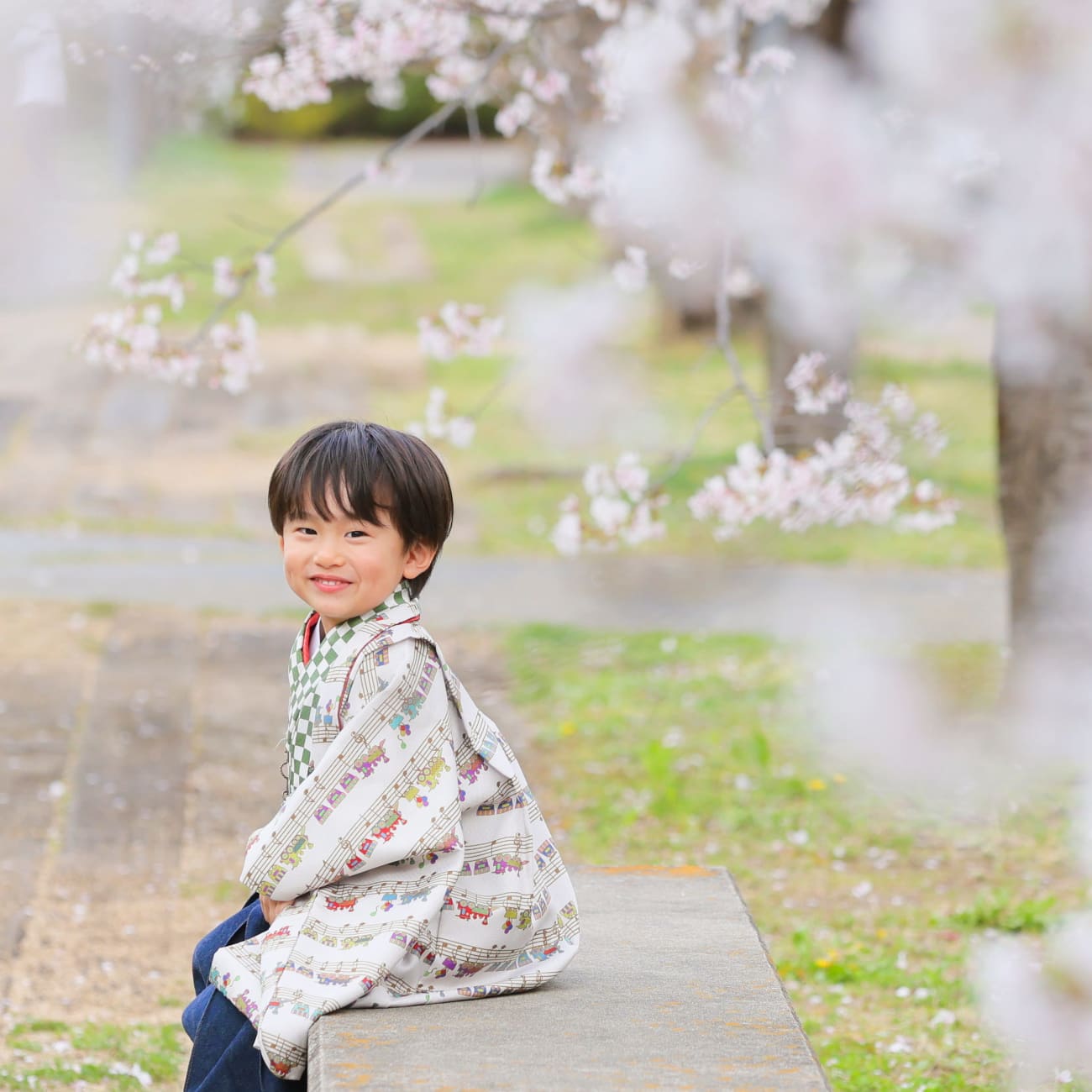 【西宮ガーデンズ店🌸】期間限定！さくらロケーションフォトのご紹介✨
