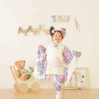 七五三　記念写真　女の子　ぬいぐるみ　キッズフォトハウス　HAPISTA