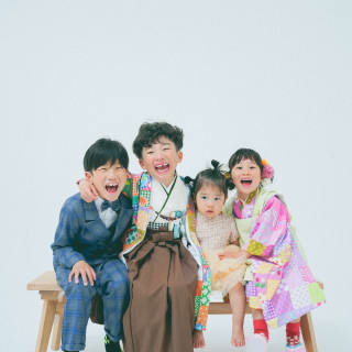 七五三　七五三撮影　753 753撮影　5歳男の子　男の子着物　3歳女の子　女の子着物　ハピスタオリジナル着物　キッズフォトスタジオ　フォトスタジオ　大阪フォトスタジオ　堺市フォトスタジオ　兄弟撮影　4兄弟