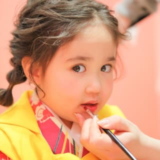 七五三　3歳女の子　メイク　可愛い　カラフル　キッズフォトスタジオ　ハピスタ