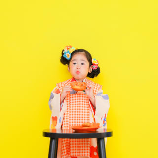 七五三前撮り　家族写真　３歳女の子