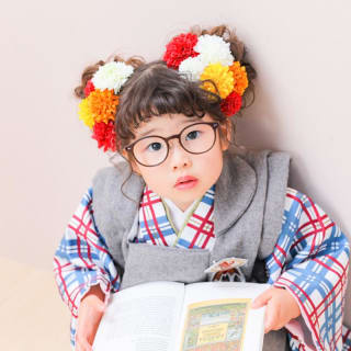 七五三　3歳女の子　可愛い　カラフル　キッズフォトスタジオ　ハピスタ