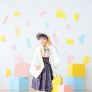 七五三　記念写真　男の子　カラフル　電話　キッズフォトハウス　HAPISTA