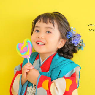 七五三　3歳女の子　可愛い　カラフル　キッズフォトスタジオ　ハピスタ