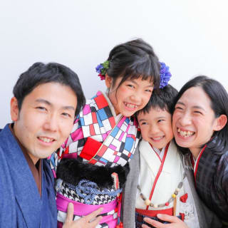 七五三　ファミリー　家族写真　カラフル　フォトスタジオ　ハピスタ